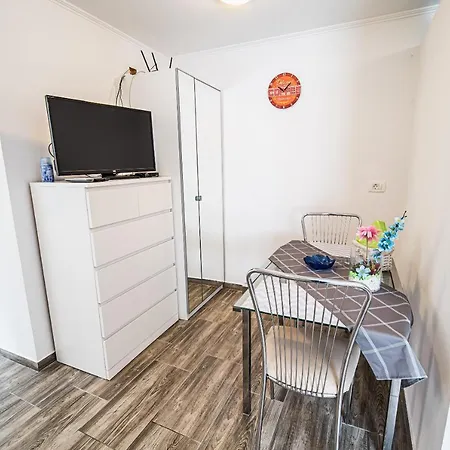 Cuderland Kurnik Apartmán *